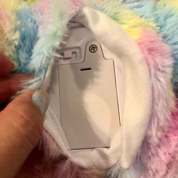 Barbie Dreamtopia Unicorn Interactive Lighted Horn with Sounds - Picture 9 of 12